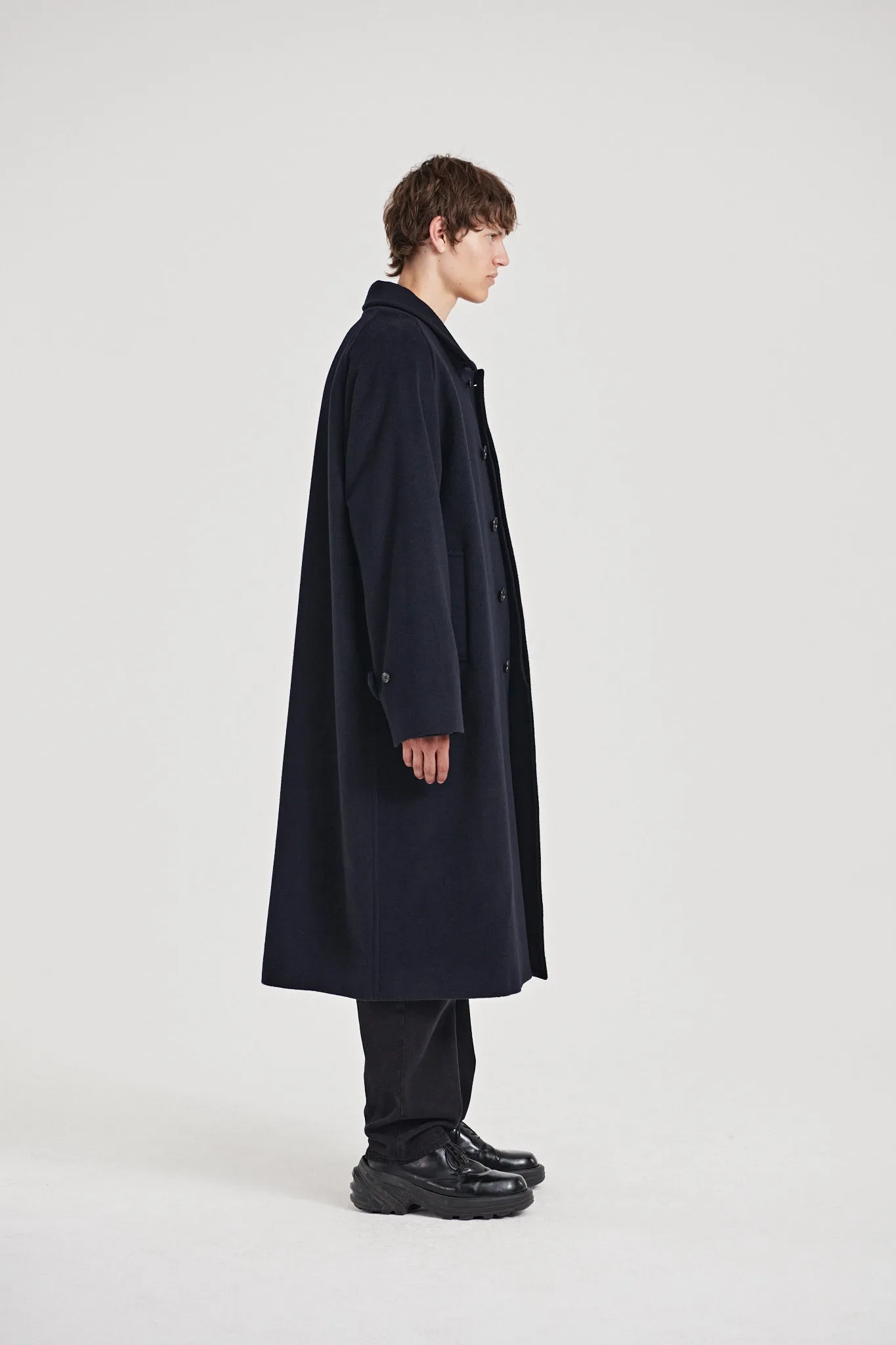 10 / Cashmere coat navy