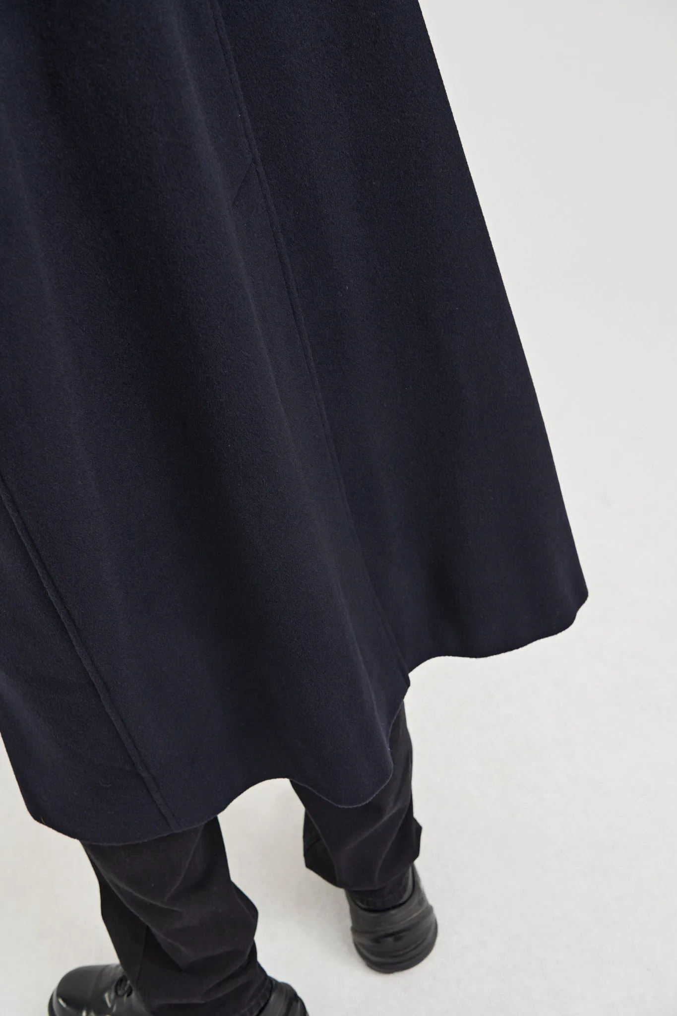 10 / Cashmere coat navy